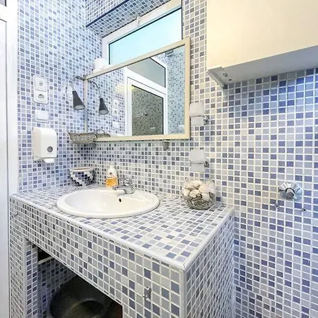 Classic In The Heart Of The Center Apartment Sofia