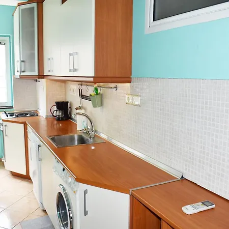 Apartment Classic In The Heart Of The Center
